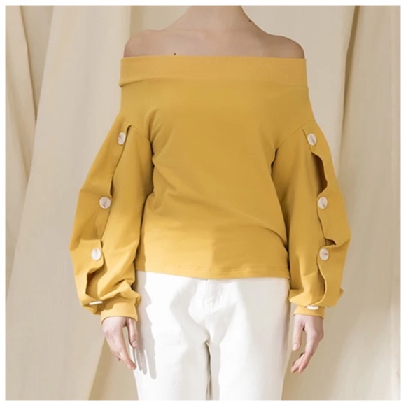 🌸 Soft Button Sleeve Off The Shoulder Top - Picture 2 of 8